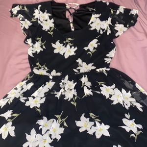 Lulu’s Lace up black sun dress